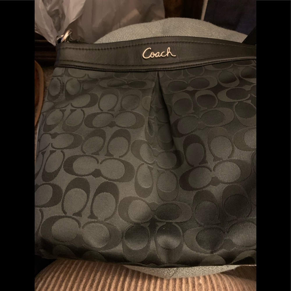 Coach Handbag.  EUC!  Wonderful size!  Smooth!